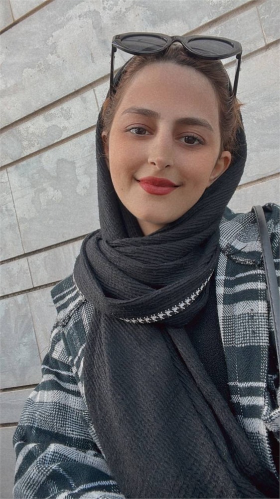 عکس سوگند مومنی