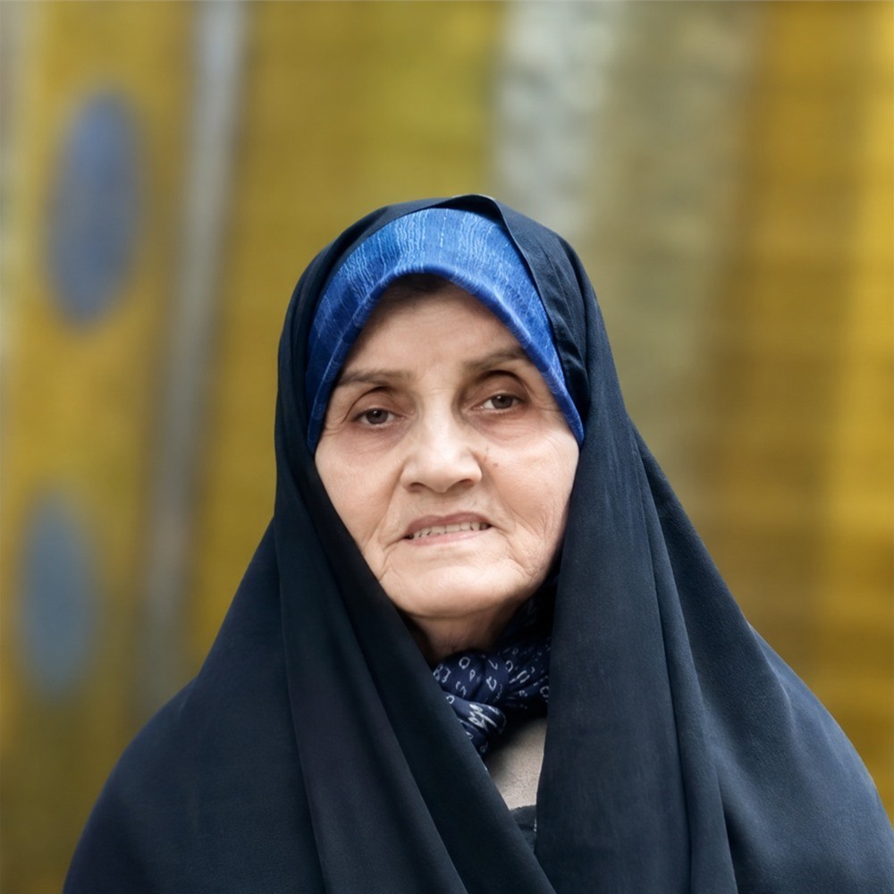 صغری هدایت پور